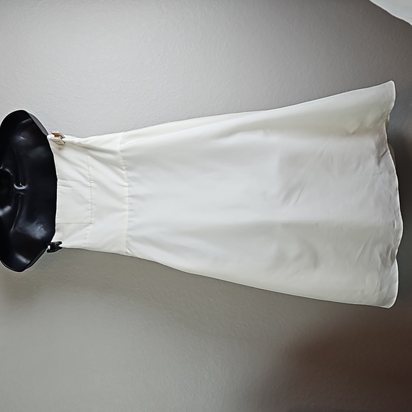 White House Black Market NWT Women's Cream Floral Silk Blend Strapless Dress 10 - Picture 4 of 11